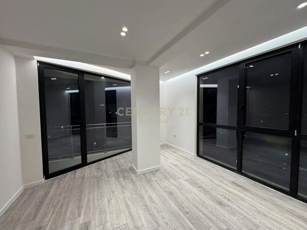 FOR RENT – APARTMENT 2+1+2 + Parking space at Mine Peza