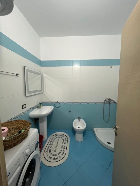 APARTAMENT 1+1 NË SHITJE – PRANË MARINA BAY, VLORË