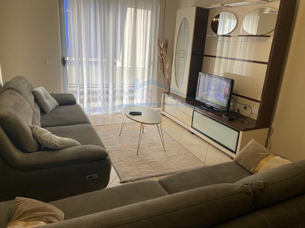 In vendita, Appartamento 1+1, Via Dajti, Fresk, Tirana
