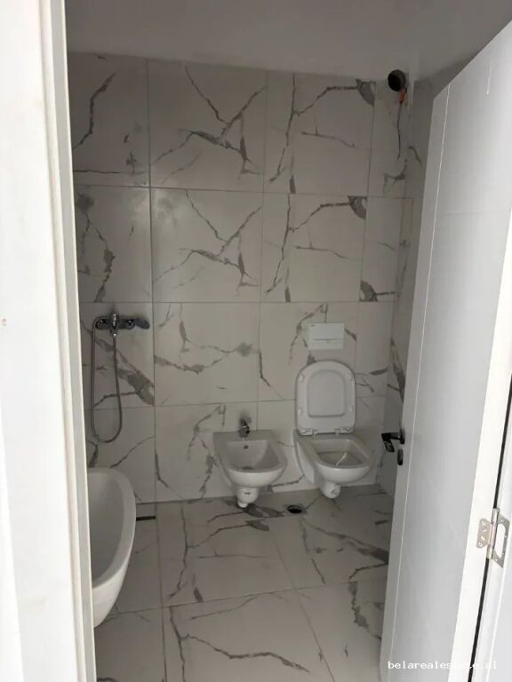 Appartamento In Affitto 1+1 Vicino 5 Maji (ID B2101881) Tirana