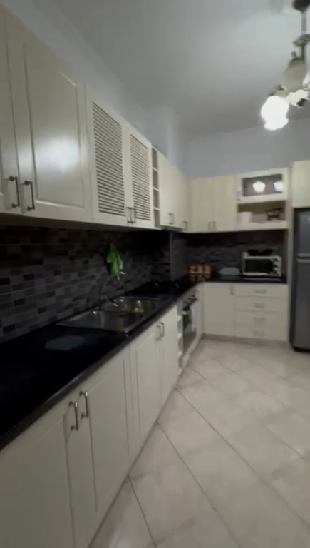 Apartament 2+1 per qera Astir !