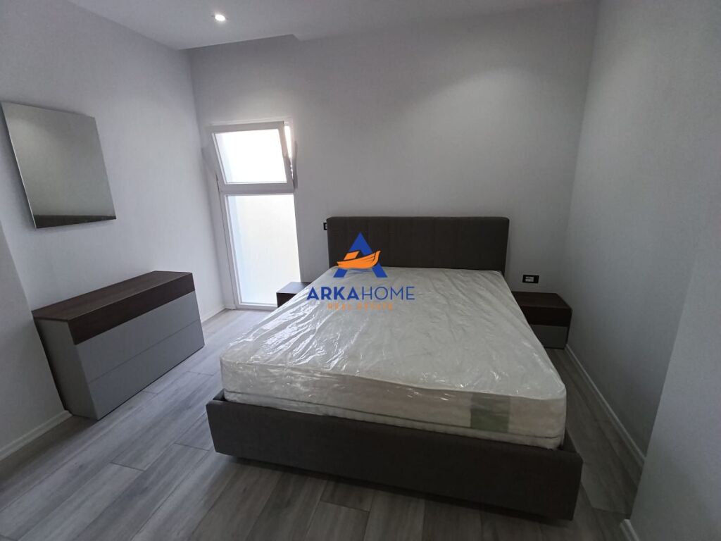 JEPET APARTAMENT ME QERA 2+1 "KODRA E PRIFTIT" 55.000 LEKE