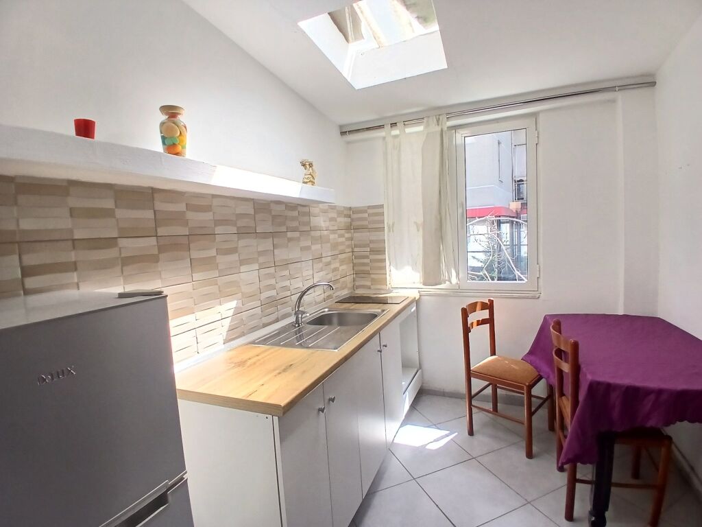 For rent 1+1 Laprake 35,000 leke