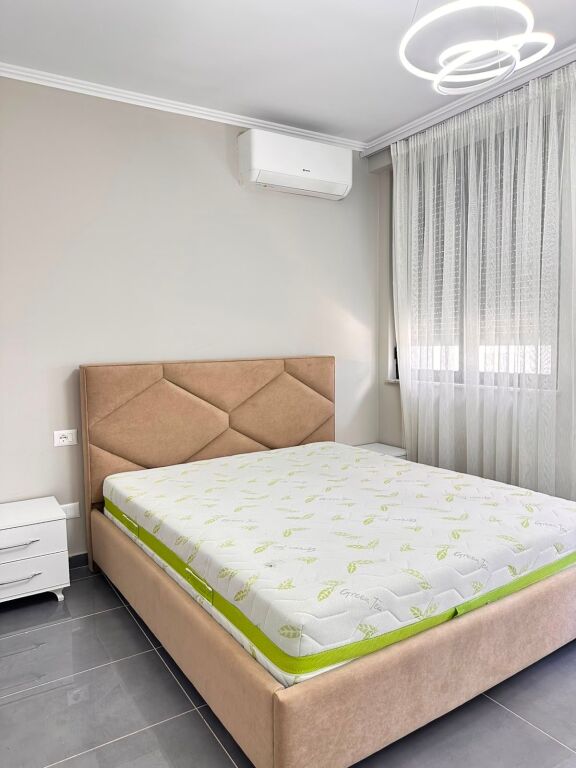 Apartament 2+1+2 per qira, Selvia !
