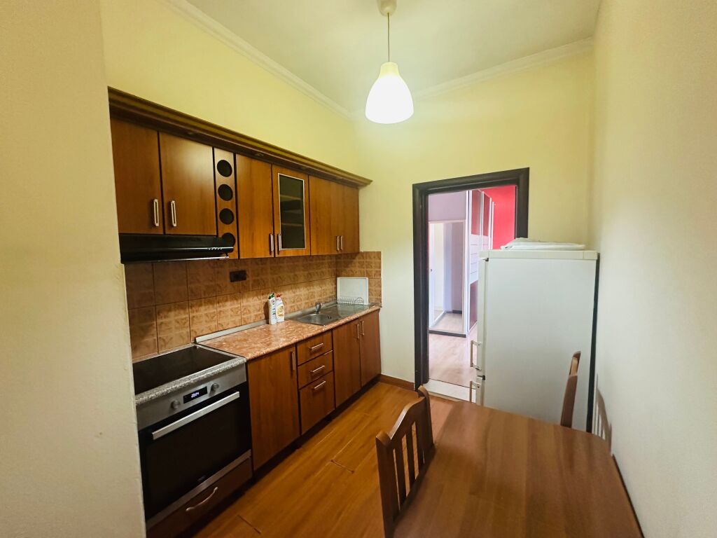 Appartamento 1+1+2 Bagni + 1 Balcone In Affitto