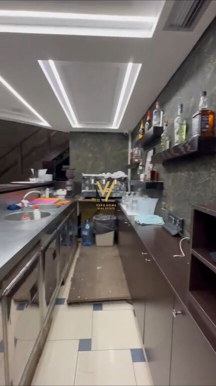 JEPET BAR-KAFE ME QIRA TE PALLATET ÇABEJ 500 EURO