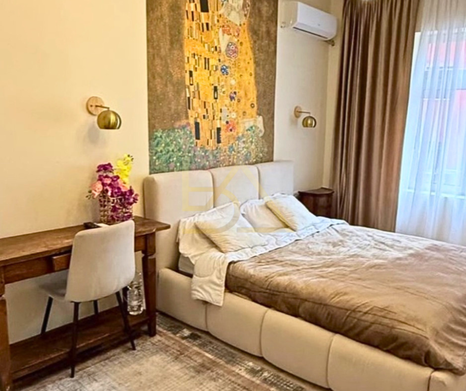 SHITET APARTAMENT 2+1 – KINEMA AGIMI, BLLOK, TIRANË