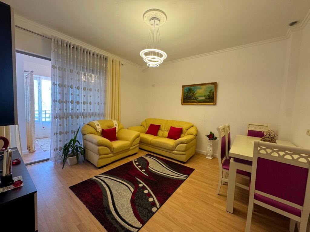 SHITET APARTAMENTI 1+1