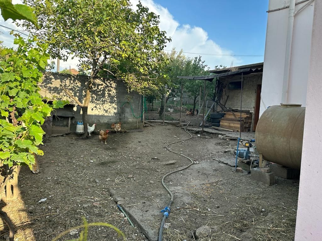 🏡 VILË 3-KATËSHE NË SHËN AVLASH – DURRËS!