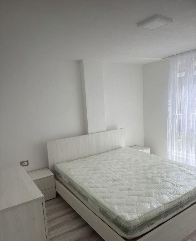 Rent | Apartament 1 + 1 | Rruga 5 Maji | 450 €/month