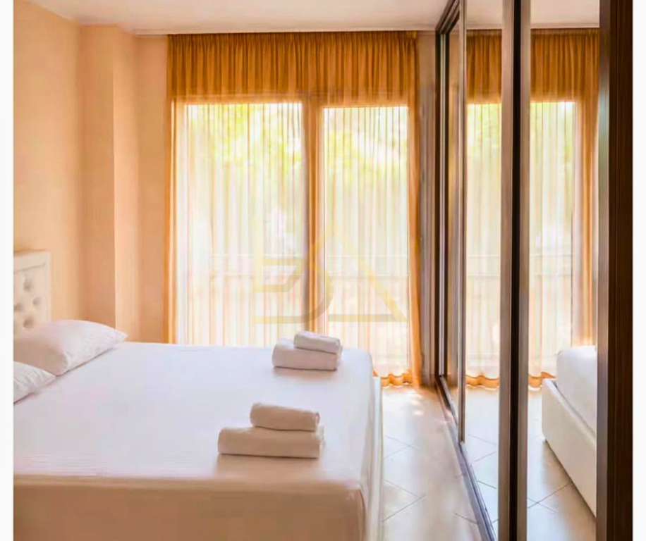 SHITET APARTAMENT 2+1 – UJI I FTOHTË, VLORË