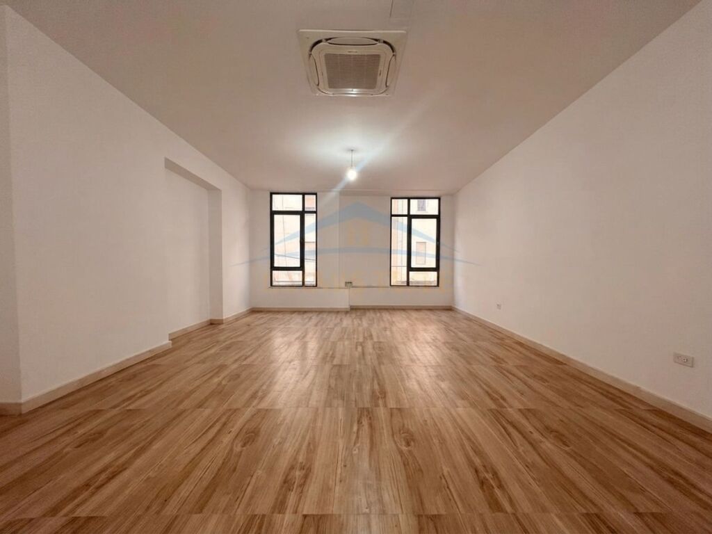 Rent, 2 Business Spaces, Center, Tirana.