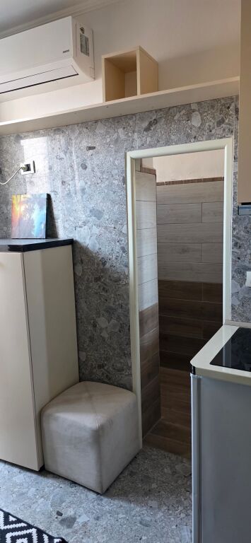 Studio apartment 📍 Refrigerator