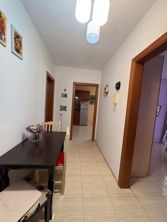 OCCASIONE, Appartamento in AFFITTO, VIA KAVAJES/BOGDANEVE, CENTRO CITTA, TIRANA