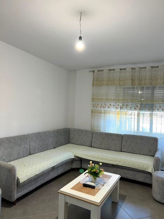 🏡 SHITET APARTAMENT 2+1 – KOMPLEKSI TOM DOSHI, SHKOZË