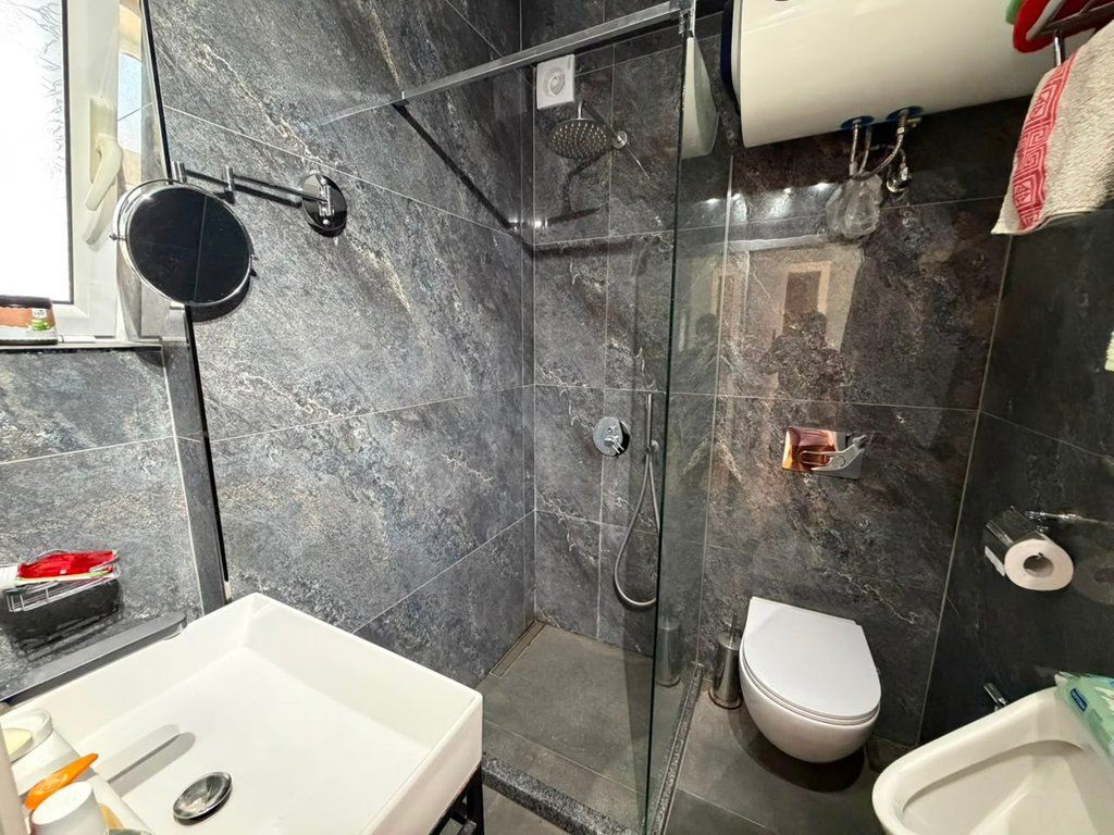 SARANDE, SELLING 1+1 APARTMENT WITH SEA VIEW 135,000 €