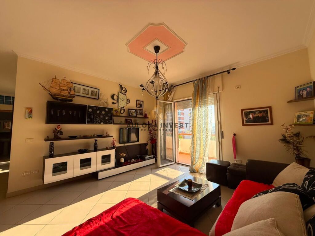 SHITET APARTAMENT 2+1+2 NE TRANSBALLKANIKE