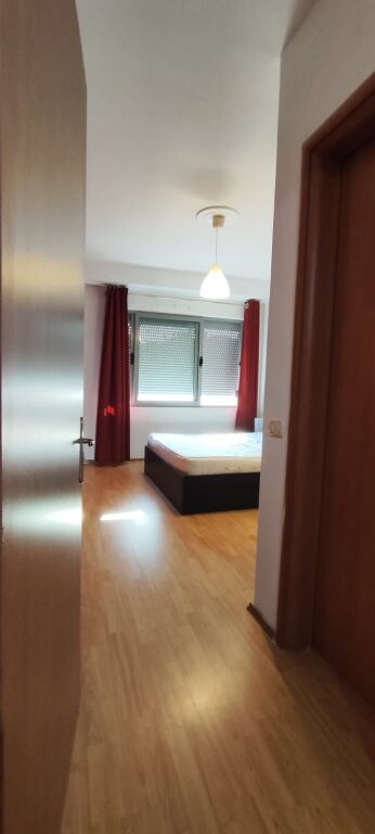 Apartment 3+1, Fresk!
