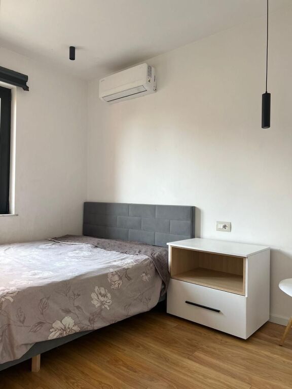 Apartament 1+1 me qira tek Mine Peza