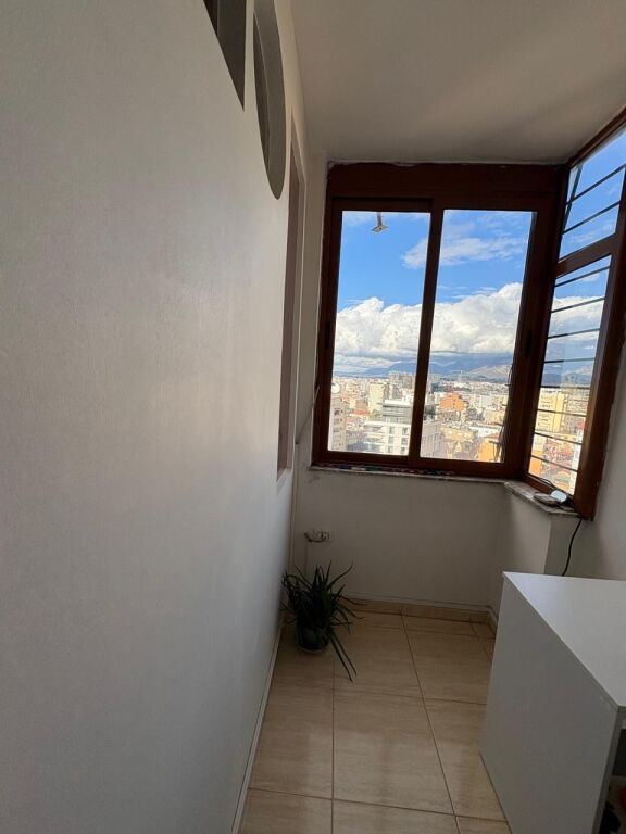 OCCASIONE, Appartamento in AFFITTO, VIA KAVAJES/BOGDANEVE, CENTRO CITTA, TIRANA