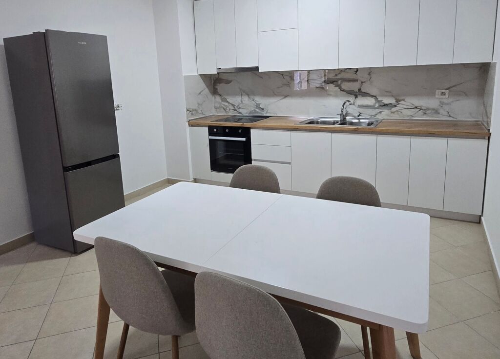 Apartament for rent