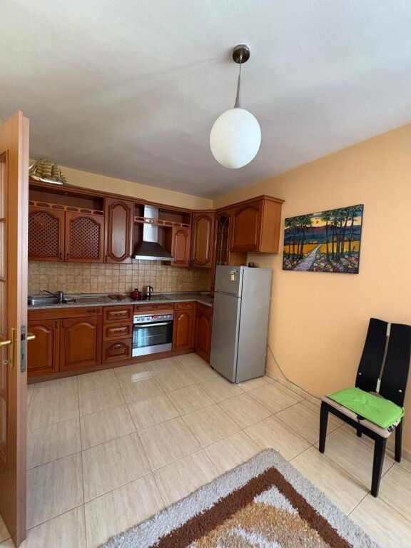 OCCASIONE, Appartamento in AFFITTO, VIA KAVAJES/BOGDANEVE, CENTRO CITTA, TIRANA