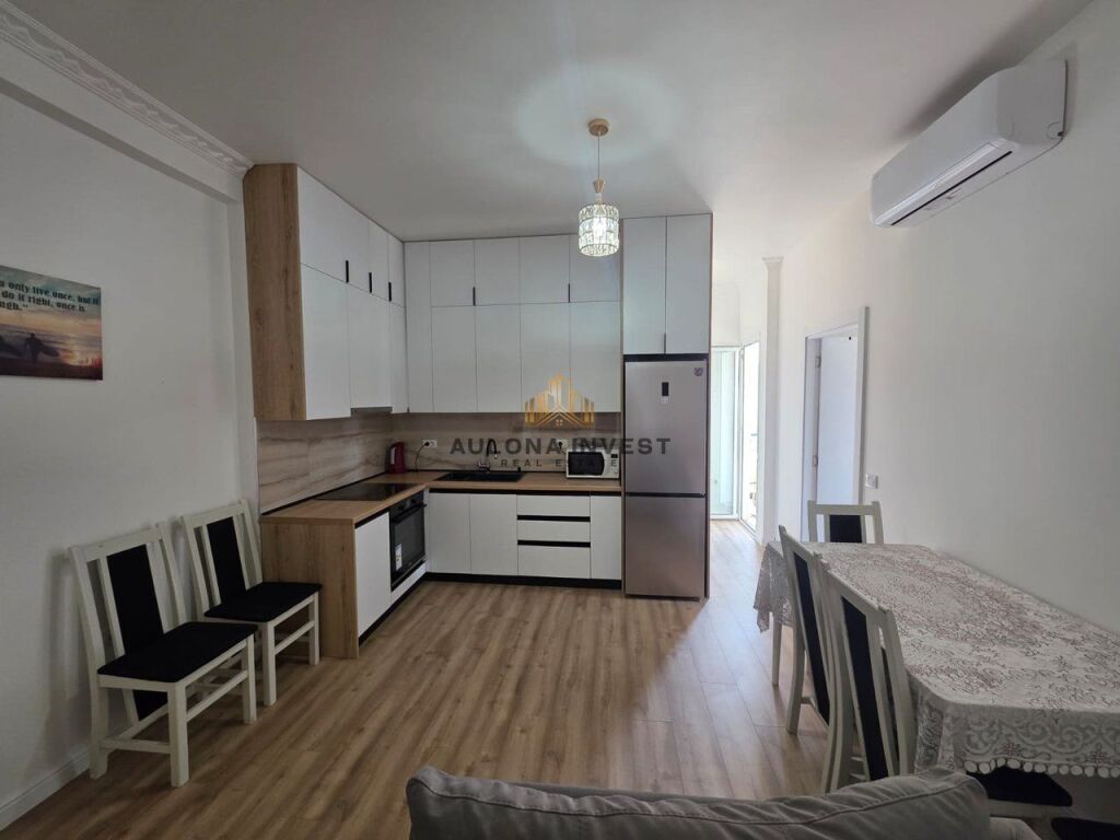 APARTAMENT 2+1 ME QERA AFATGJATE TRANSBALLKANIKE-VLORE