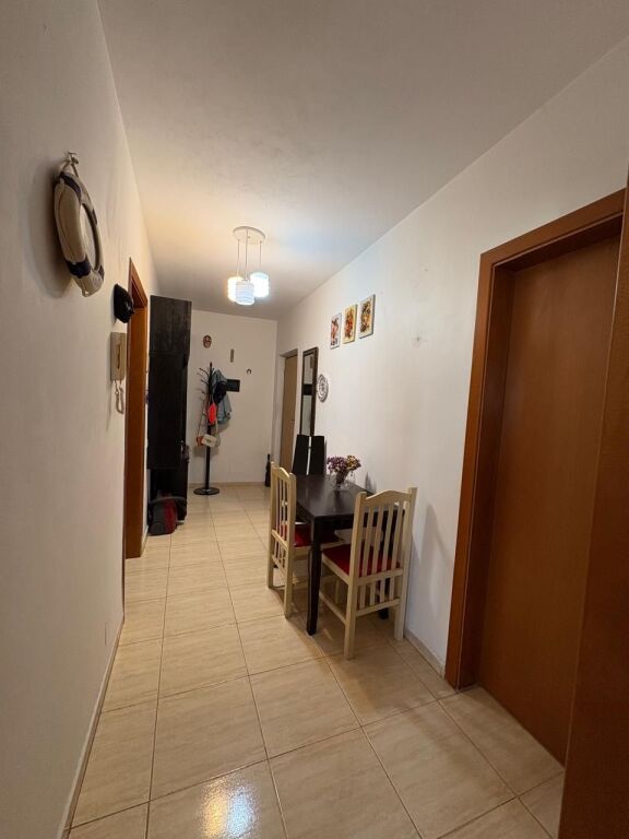 OCCASIONE, Appartamento in AFFITTO, VIA KAVAJES/BOGDANEVE, CENTRO CITTA, TIRANA