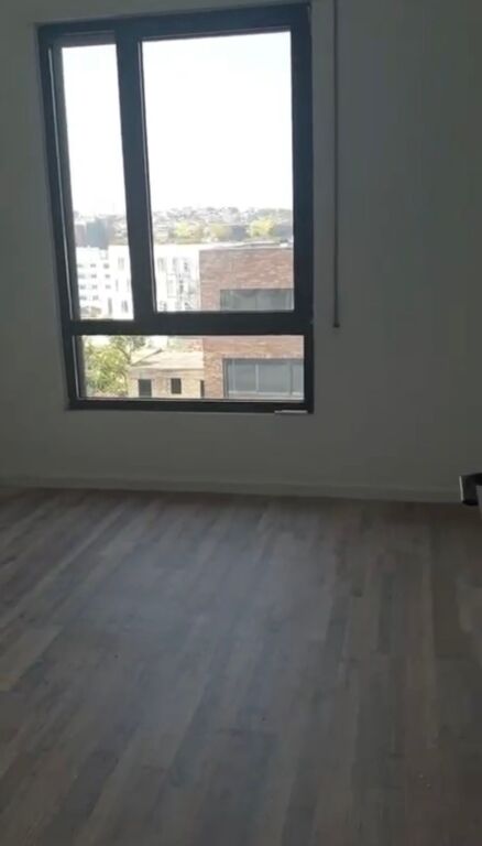 5-Maji, jepet me qira apartament 1+1 bosh, 40.000 Lek