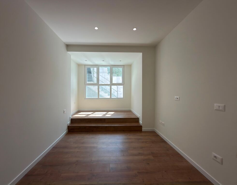 Apartament 3+1+Post Parkimi, Ne Shitje, Ne Farke