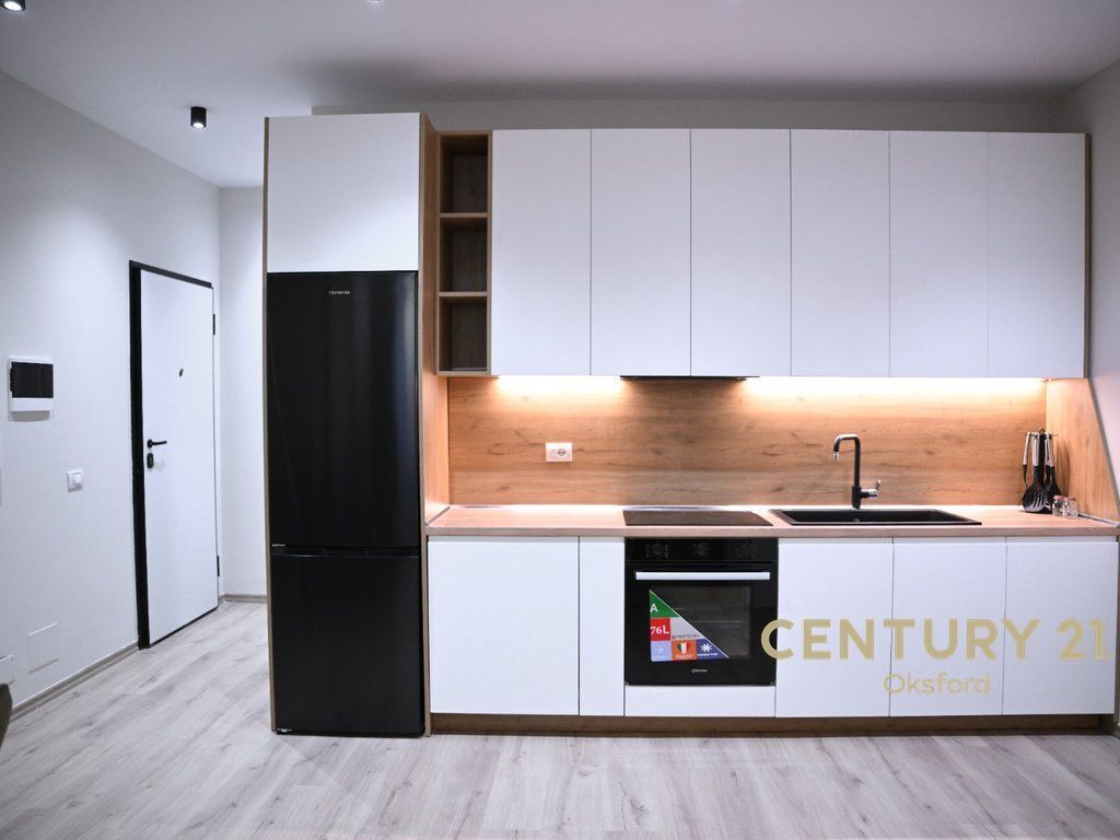 SHITET APARTAMENT 2+1 NE KAMEZ