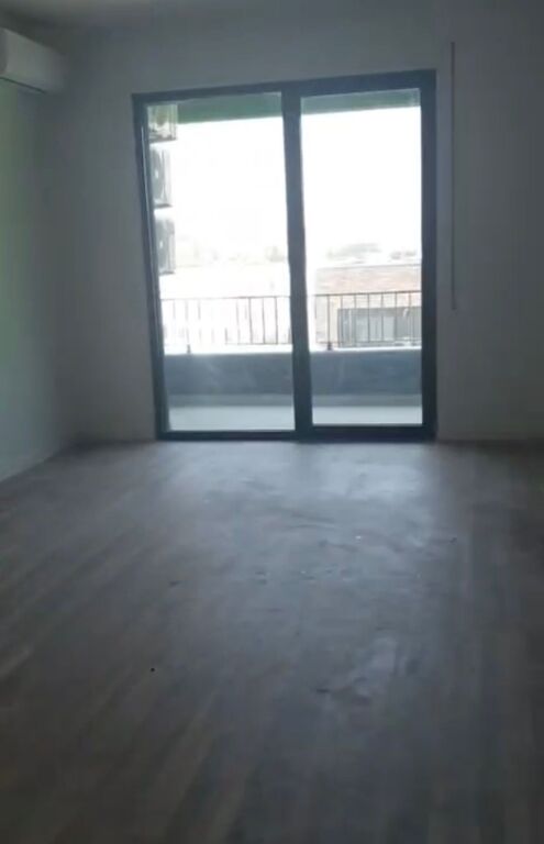 5-Maji, jepet me qira apartament 1+1 bosh, 40.000 Lek
