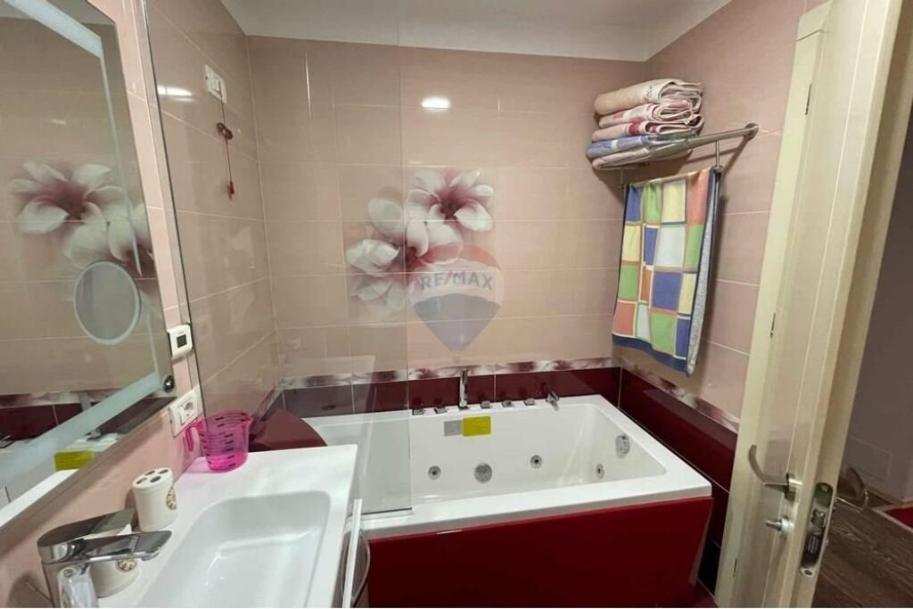 Penthouse 4+1+2 Kopshti Zoologjik