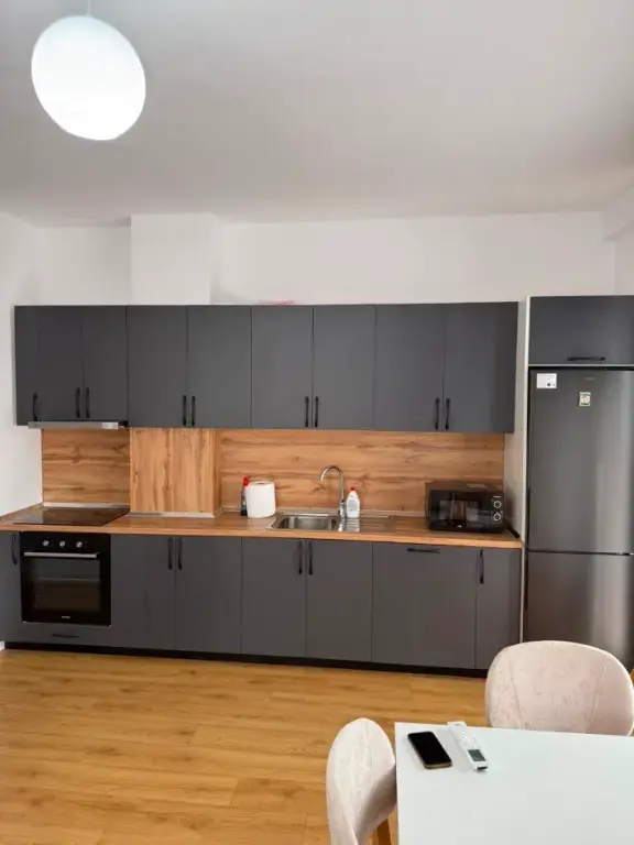 Qera | Apartament 2 + 1 | Astir | 600 €/muaj