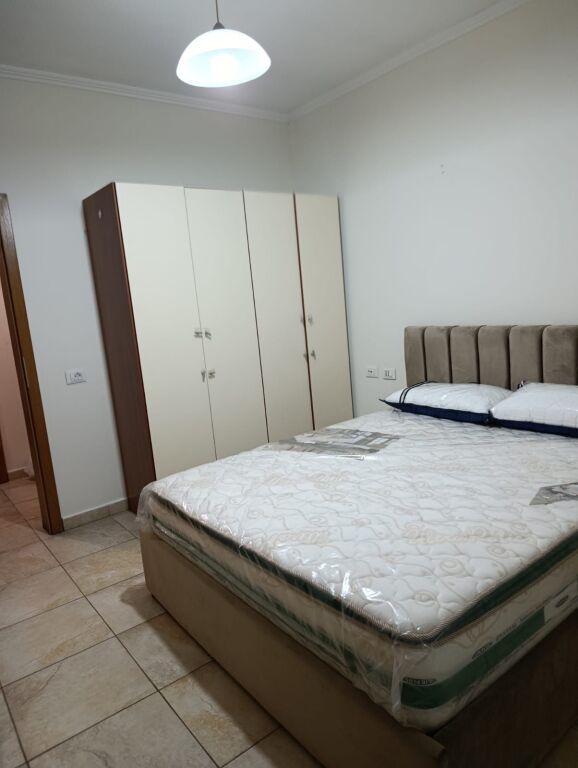 Apartament 1+1 me qera ne Zog te Zi tek Ring Center