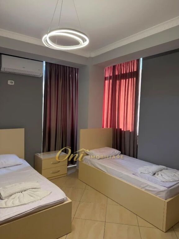 KODRA E DIELLIT, APARTAMENT ME QERA 2+1+2