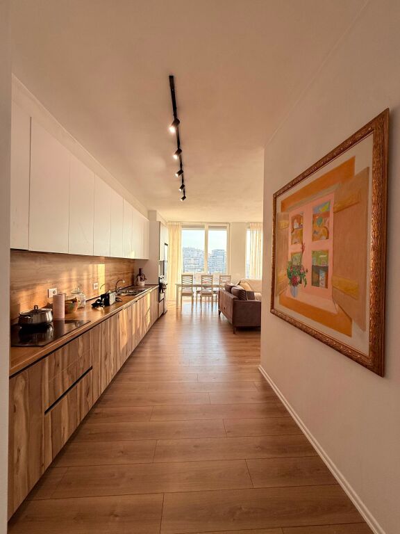 🏢 SHITET APARTAMENT 2+1 – PRANË GJIMNAZIT “PARTIZANI”