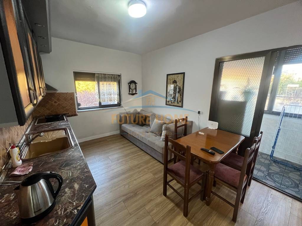 Apartament 2+1, Laprake,Qera, Tiranë