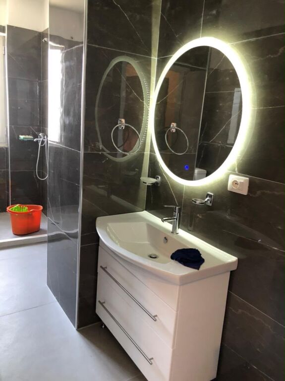 For rent 2+1+1 Zoological Garden 60,000 leke