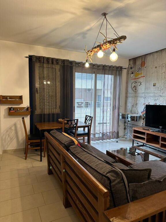 Jepet me qera apartamenti 1+1