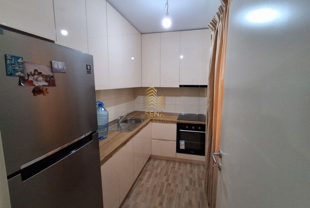 Qira, Hyrje Private, 2+1+Parkim, Kodra E Priftit, 40.000 Leke/Muaj