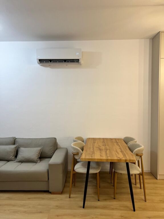 Apartament 2+1 me qera Kompleksi Kadiu tek Mangalem 21 ne Ali Dem