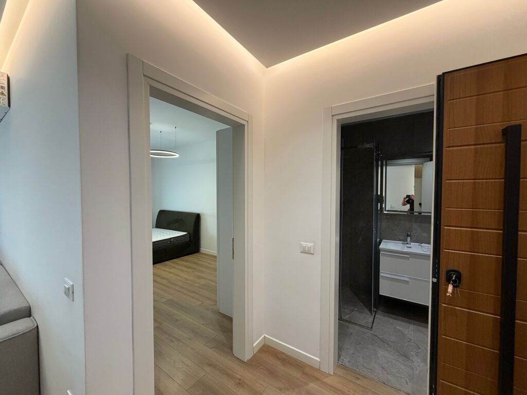 Jepet me Qera Apartament luksoz 1+1+🅿️Parkim📍Parku Olimpik, rruga e Kosovareve