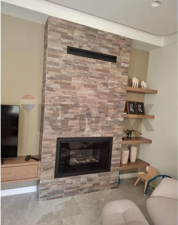 Apartament 2+1 me Oborr për Shitje, San Pietro!