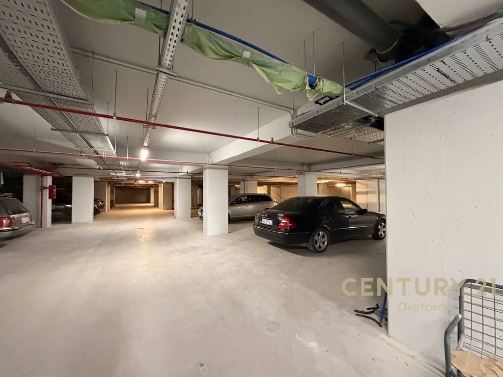 APPARTAMENTO 2+1+2 CON PARCHEGGIO IN AFFITTO VICINO AL EX CAMPO DI AVIAZIONE