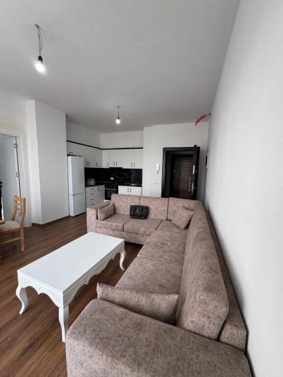 Jepet me qira apartament 2+1