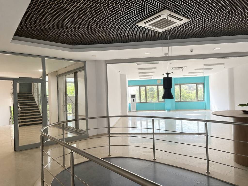Near Skënderbej Square we offer for sale a Service Unit - On the main road!