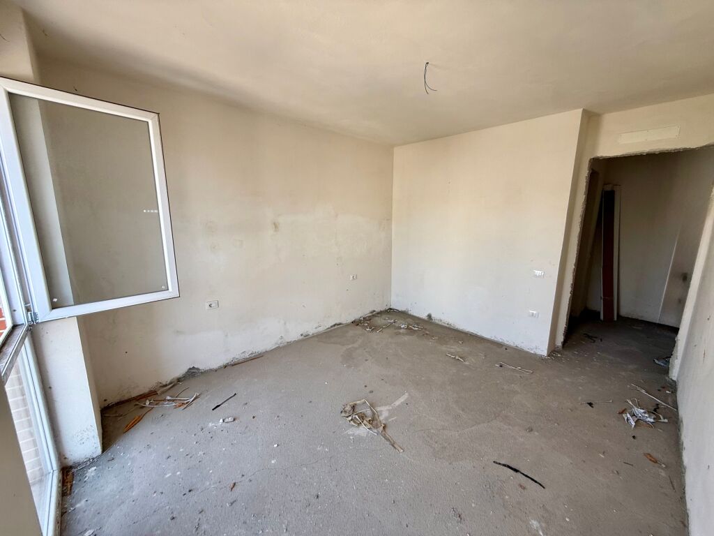 📣 SHITET Apartament 2+1 Me Ballkon 📍 Ish Fusha e Aviacionit ✨