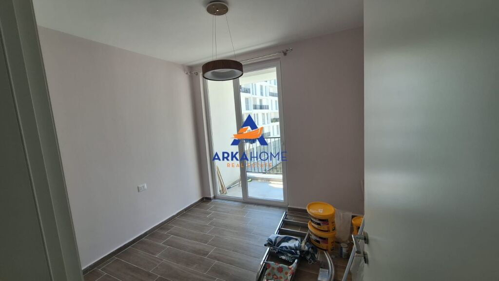 JEPET ME QERA APARTAMENT 2+1+BALLKON "5 MAJI" 55.000 LEKE