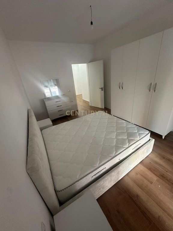 Apartment 1+1 For Rent in Kamez Center, Tirana